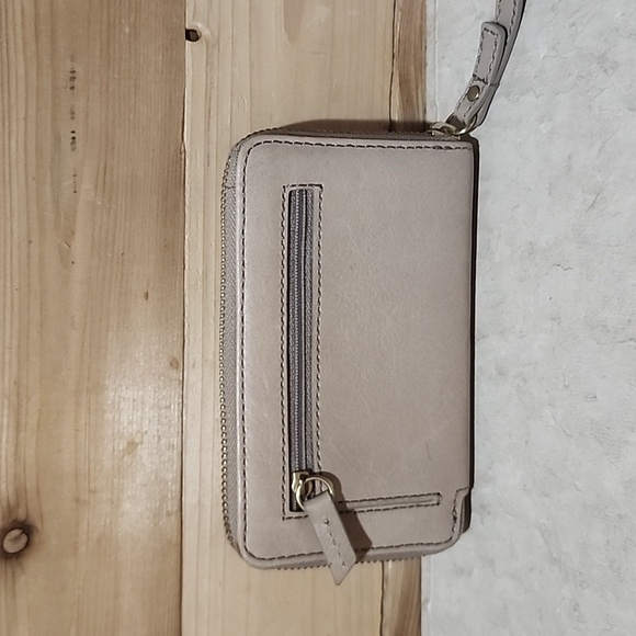 Fossil Color Block Wallet card holder - Picture 3 of 10